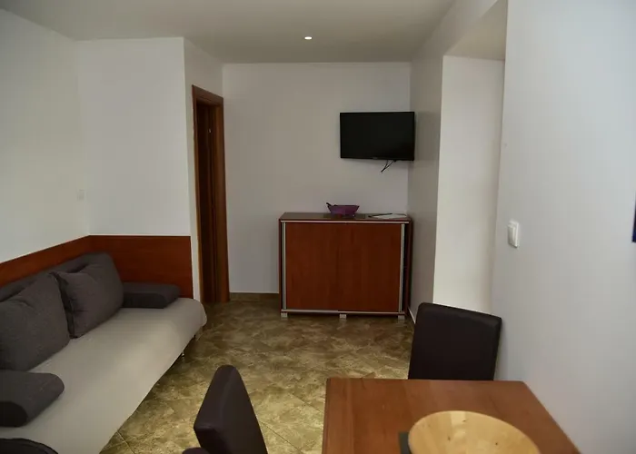 Apartment Finka Malinska