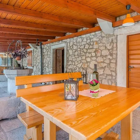 Apartament Finka Malinska